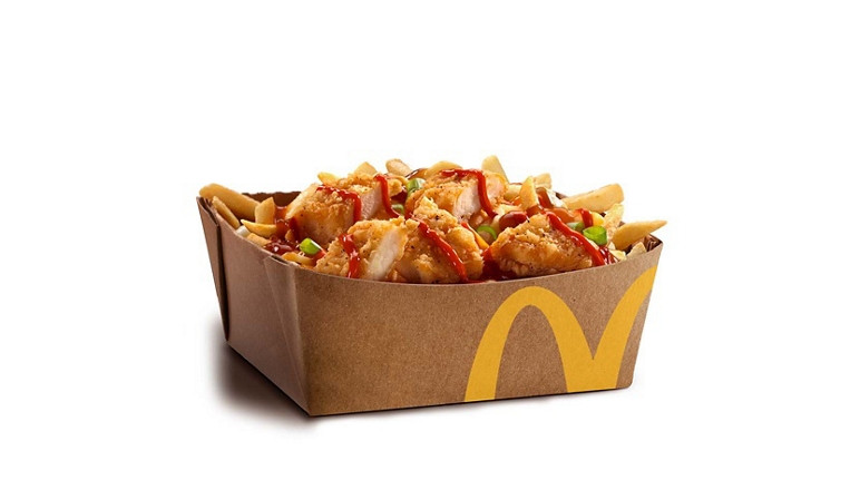 魁北克限定辣水牛醬炸雞起司肉汁薯條（Spicy Buffalo Chicken Poutine (Québec)）