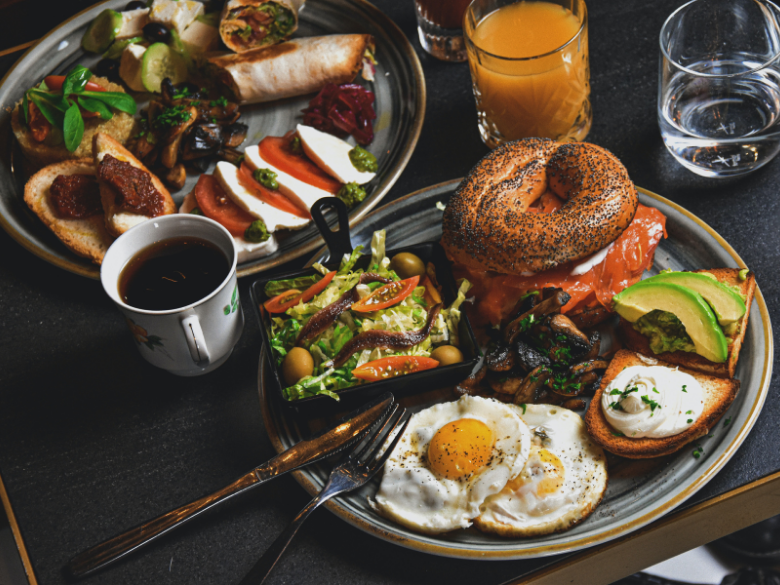 Hangover Cure: A Surprising Connection between Brunch and Alcohol